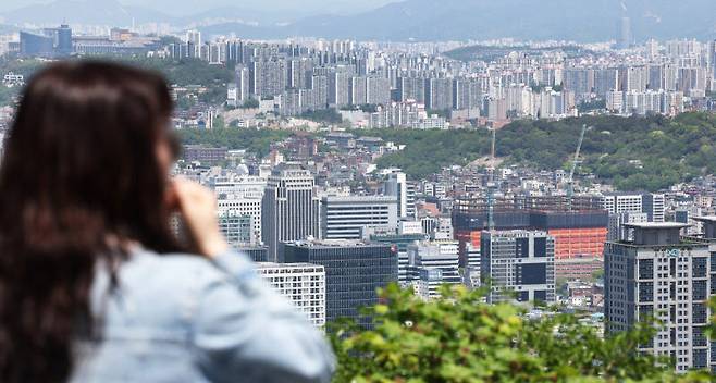 서울 남산에서 바라본 도심 아파트 모습_[연합뉴스 자료사진]