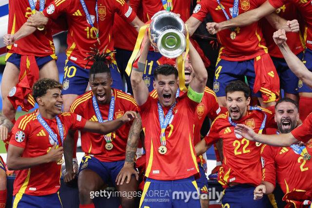 유럽축구연맹(UEFA) 유로 2024에서 우승을 차지한 스페인 축구대표팀./게티이미지코리아
