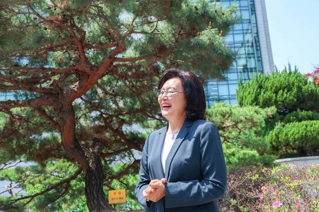 박영선 재경부 전략경제자문단 위원장. 이슬기 기자 9904sul@