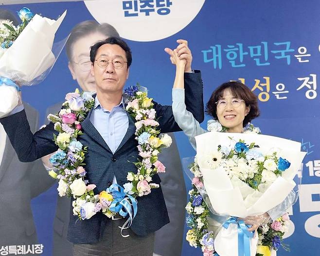 정명근 화성특례시장 당선인과 부인 이선희 여사. 선거사무소 제공