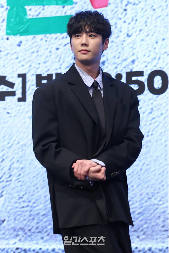 배우 이준영이 29일 오후 서울 구로구 더세인트에서 열린 KBS2 수목드라마 '24시 헬스클럽' 제작발표회에 참석해 포즈를 취하고 있다. 서병수 기자 qudtn@edaily.co.kr /2025.04.29/