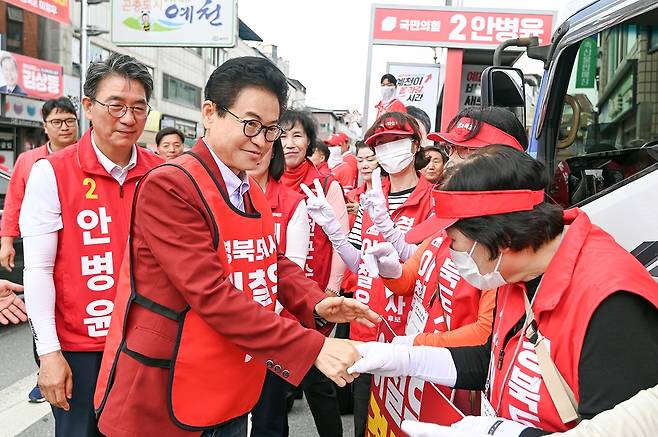 선거 운동 [이철우 당선인 제공. 재판매 및 DB 금지]