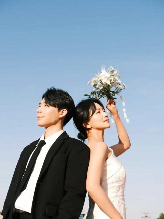 이준우, 백은혜. 사진ㅣ이준우 SNS