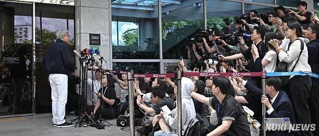 젠슨 황 엔비디아 CEO가 5일 오후 한국을 찾았다. 남동균 기자
