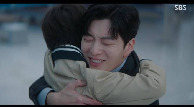 '멋진 신세계' 