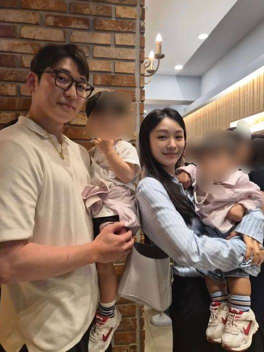 [사진] 농구선수 최원혁과 김연아