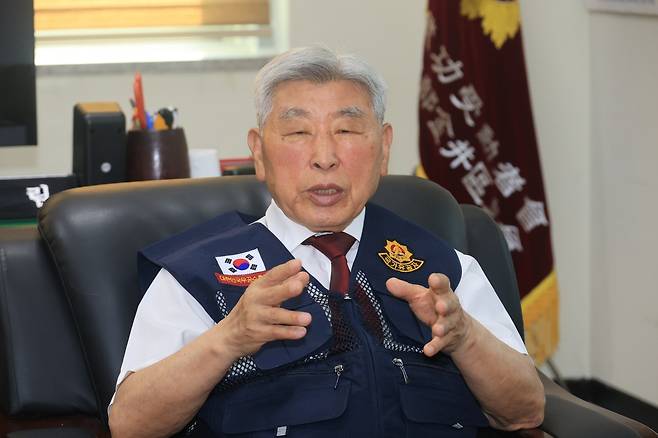 인터뷰하는 강흥림씨 [차근호 기자]