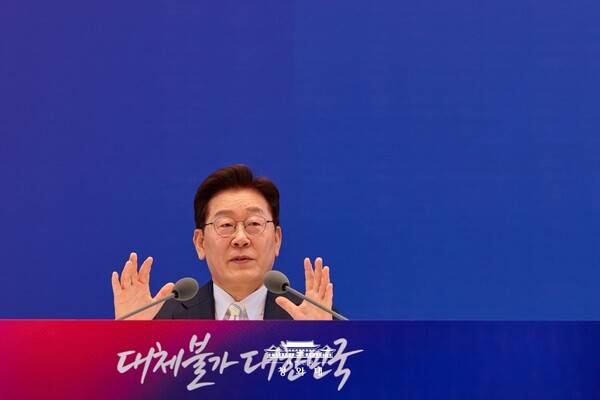 ▲ 지난 8일 취임 1주년 기자회견 중인 이재명 대통령. 사진=청와대