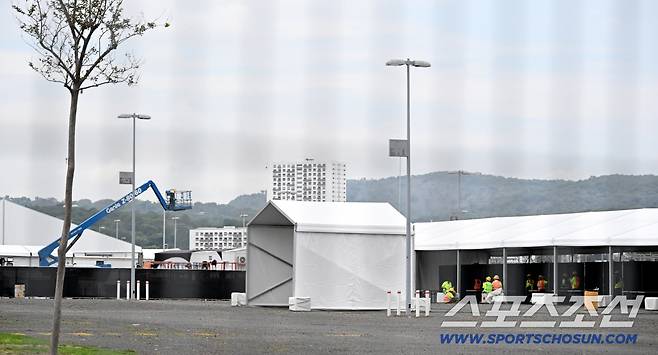 10일(한국시각) 대한민국 월드컵 대표팀의 2026 북중미 월드컵 체코전과 멕시코전이 열릴 멕시코 과달라하라 인근 사포판의 에스타디오 과달라하라의 모습. 경기장 주변이 아직 공사와 정비 중인 모습이다. 사포판(멕시코)=허상욱 기자wook@sportschosun.com/2026.06.10/