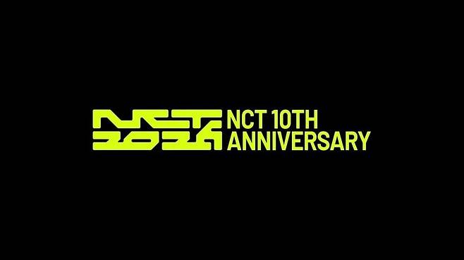 엔시티는 최근 10주년 프로젝트를 가동하며 그 브랜드의 건재함을 다시한번 증명한 바 있다. 그러나 K팝 5세대가 시작되며 세계관 자체에 대한 무게중심은 옅어지고 있다는 평가이다.