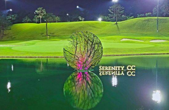 직장인 골퍼들에게 야간 골프가 인기다. 세레니티CC 제공