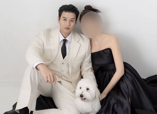 그룹 유키스 출신 일라이가 공개한 웨딩 화보./사진=일라이 인스타그램 캡처