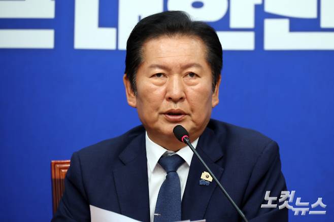 윤창원 기자