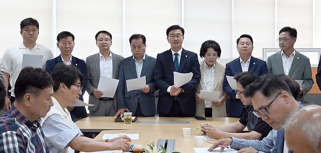 완주군의원들 입장 발표 [완주군의회 제공. 재판매 및 DB 금지]