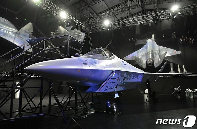 2021년 MAKS에 출품된 러시아 신형 수호이 전투기ⓒ AFP=뉴스1