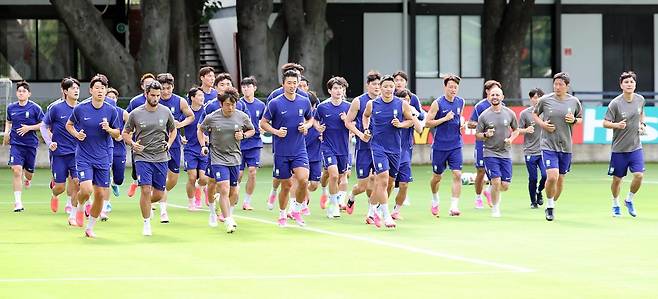 2026 북중미 월드컵 체코와의 조별리그 1차전을 하루 앞둔 10일(현지시간) 대한민국 축구대표팀 선수들이 멕시코 과달라하라 치바스 바예 베르데 베이스캠프에서 훈련하고 있다. 강정현 기자