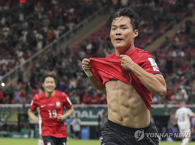 역전골 환호하는 오현규 (사포판[멕시코 할리스코주]=연합뉴스) 류영석 기자 = 11일(현지시간) 멕시코 사포판 과달라하라 스타디움에서 열린 2026 북중미 월드컵 A조 1차전 한국과 체코의 경기.
    한국 오현규가 후반 팀의 두 번째 골을 넣은 뒤 환호하고 있다. 2026.6.12 ondol@yna.co.kr