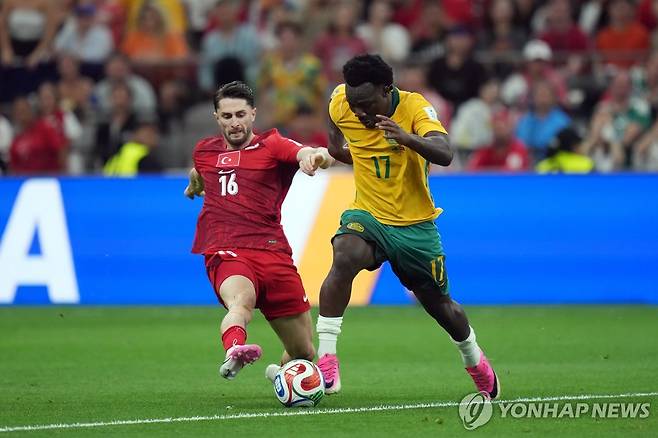 선제골을 넣은 호주 네스토리 이란쿤다 [AP=연합뉴스]