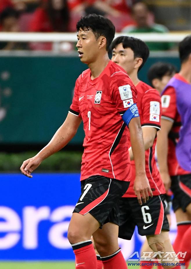 12일(한국시각) 멕시코 과달라하라 사포판의 에스타디오 과달라하라에서 열린 2026 북중미월드컵 대한민국과 체코의 경기. 손흥민이 전반전을 마친 뒤 그라운드를 빠져나가고 있다. 사포판(멕시코)=허상욱 기자wook@sportschosun.com/2026.06.12/