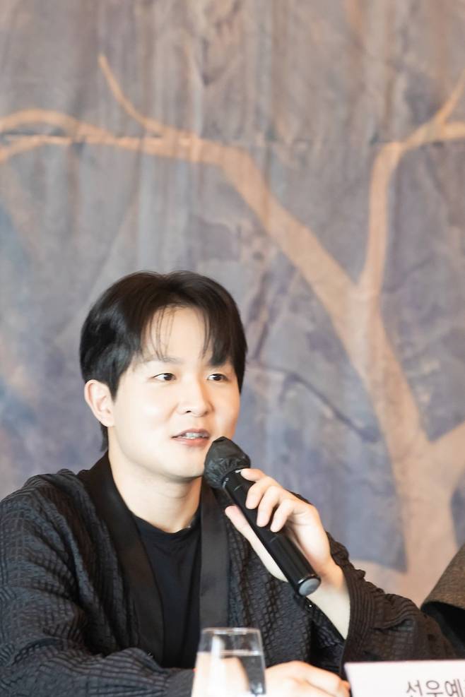 '2026 여름에 듣는 겨울나그네' 에 출연하는 피아니스트 선우예권 / 사진 제공. 두나이스.