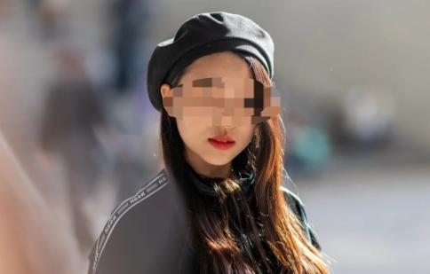 중국의 젊은이들이 하루 만에 효과를 내고 저렴하고 질 좋은 미용서비스를 받기 위해 한국을 방문하고 있다. [사진출처 = SCMP]