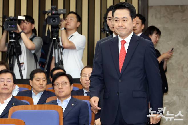 윤창원 기자