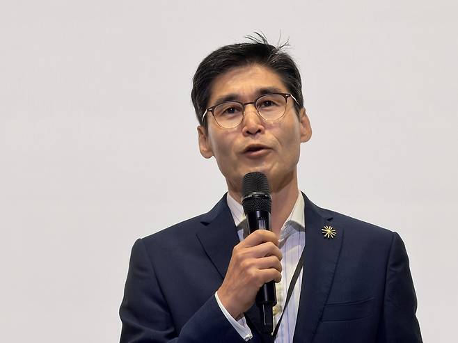 최기영 앤트로픽 한국 대표 최기영 앤트로픽 한국 대표가 17일 여의도 콘래드 호텔에서 개최된 기자간담회에서 발표하고 있다. [권하영 촬영]