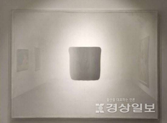 ▲ 울산국제아트페어에서 500호 대작을 선보이는 한국 현대미술의 거장 이우환 작가의 '무제(untitled)'.