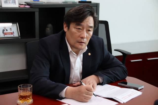 국민의힘 정동만 의원. 부산일보 DB