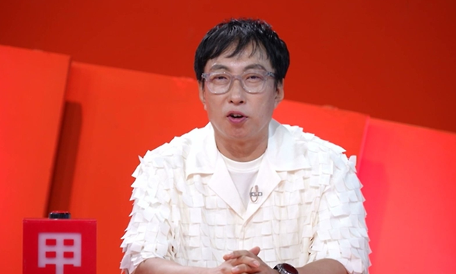 박명수가 꿈에 그리던 메인 MC가 되어 시청자들과 만났다. KBS 사장님 귀는 당나귀 귀 제공