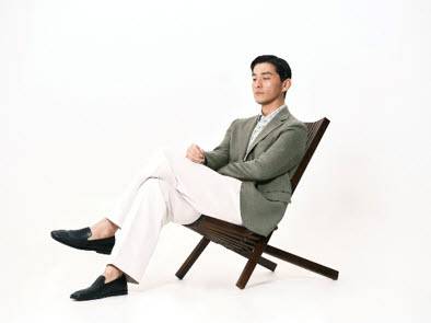 마에스트로가 출시한 여름용 수트. (사진=LF)