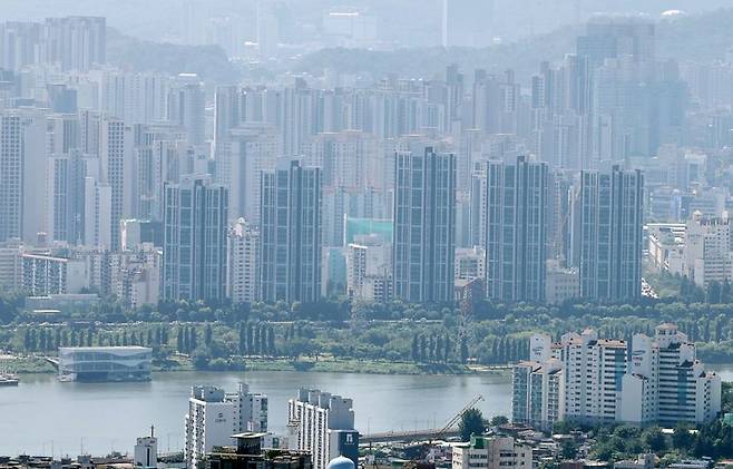 남산에서 본 서울 아파트. 사진은 기사의 특정 내용과 관련없음. 연합뉴스