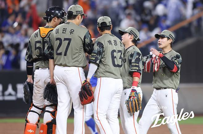김경문 감독이 이끄는 한화 이글스가 20일 대전 한화생명 볼파크에서 열린 2026 신한 SOL KBO리그 삼성과의 팀 간 8차전에서 10-4로 승리, 6연패 탈출에 성공했다. 사진 한화 이글스