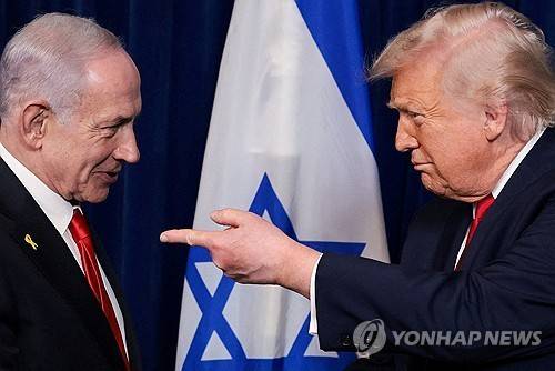 트럼프 대통령(오른쪽)과 네타냐후 총리 [로이터=연합뉴스. 재판매 및 DB 금지]