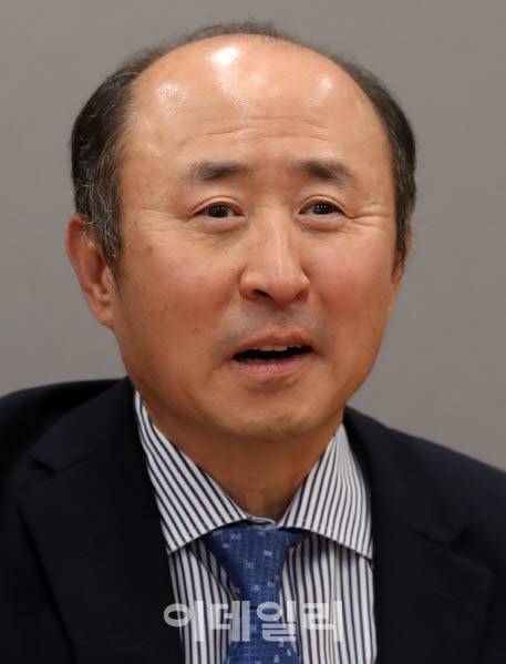 주이란 대사와 외교부 경제외교조정관을 지낸 윤강현 법무법인 세종 고문이 이데일리와 인터뷰를 하고 있다. (사진=이데일리 김태형 기자)