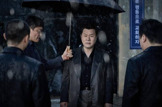 출처:영화 '남편들'