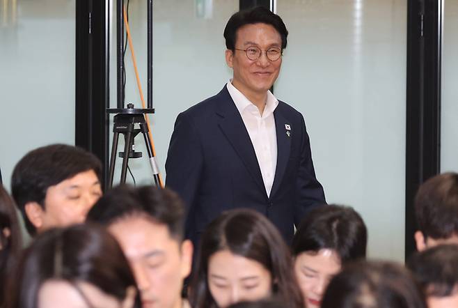 김민석 국무총리가 22일 오전 서울 종로구 정부서울청사 별관에서 열린 출입기자단 간담회에 참석하고 있다.  2026.6.22/뉴스1