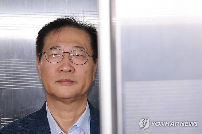 피의자 신분으로 해병특검 향하는 박성재 전 장관 [연합뉴스 자료사진]