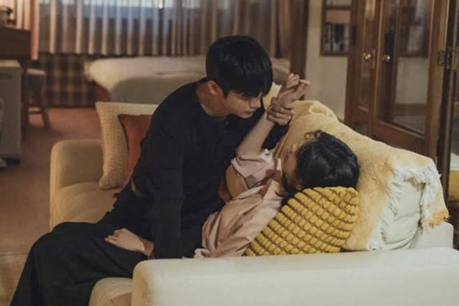 출처:tvN '내일도 출근!'