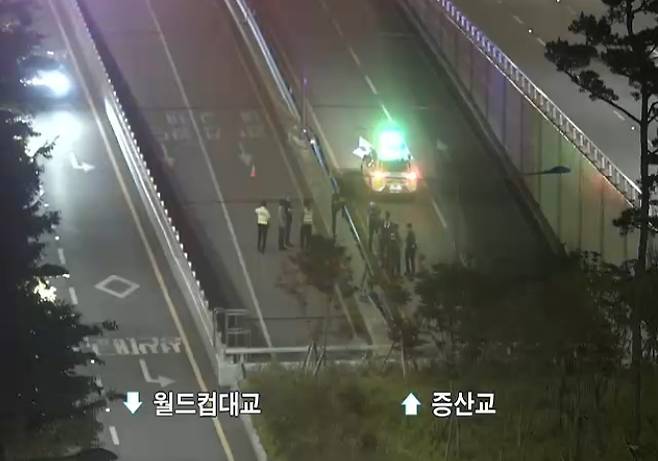 [속보] 마포구 월드컵 지하차도 교통사고 발생… 양방향 전면 통제, 사고 CCTV 실시간 교통 상황 ©서울시교통정보&nbsp;
