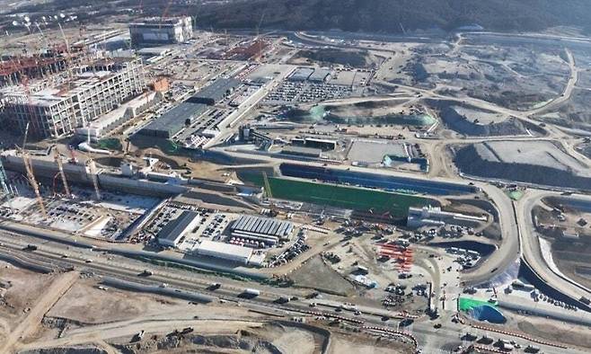 경기도 용인시 반도체 일반산단에 건설 중인 에스케이(SK)하이닉스 공장. 에스케이하이닉스 제공