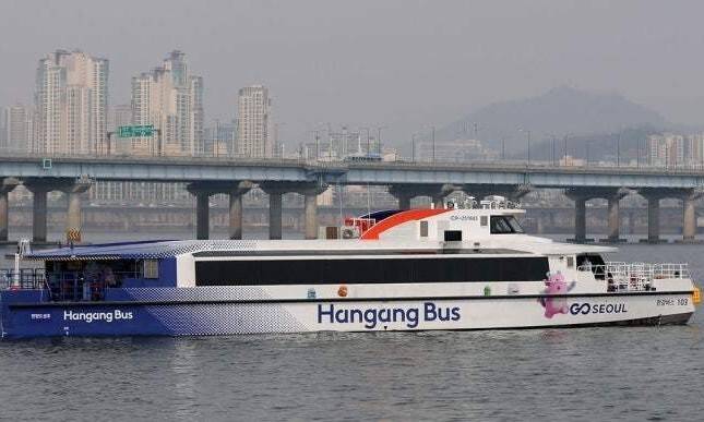 한강을 운항 중인 한강버스 모습. 연합뉴스