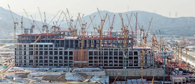 1월 20일 경기도 용인시 처인구 원삼면 용인반도체클러스터 일반산업단지 공사가 진행되고 있다. 연합뉴스