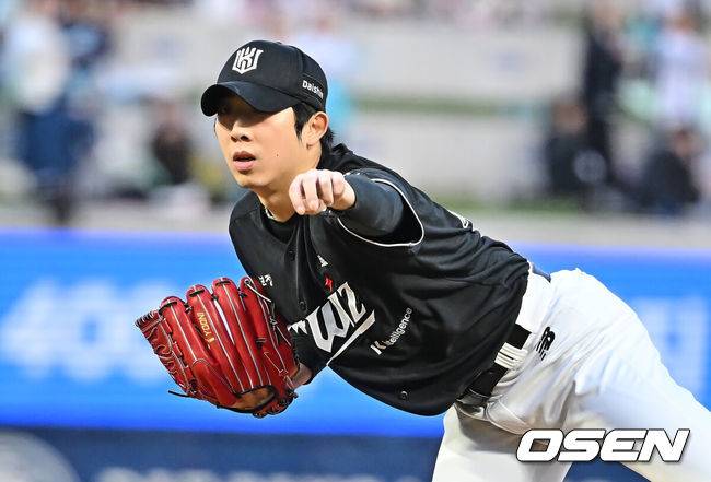 [OSEN=창원, 이석우 기자] KT 위즈 오원석 100 2026.04.15 / foto0307@osen.co.kr