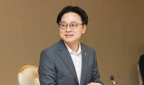 김정관 산업부 장관. 연합뉴스