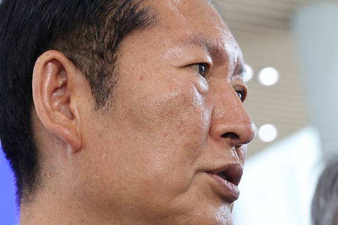정청래 전 더불어민주당 대표가 지난 25일 전북 정읍시 아우름캠퍼스에서 열린 전북지역 당선인 워크숍에 참석해 발언하고 있다. 연합뉴스