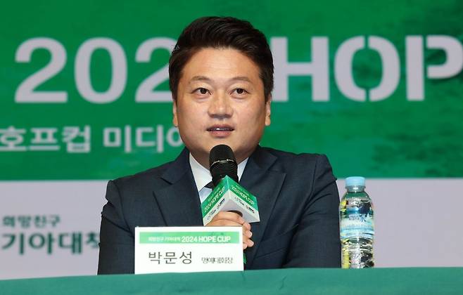 박문성 축구 해설위원. 뉴시스