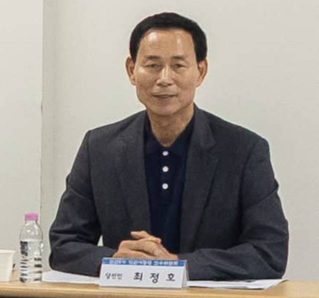 ▲익산참여연대는 29일 '민선 9기 익산시정과 관련한 입장문'을 내고 "시민들이 신뢰하는 행정을 만들기 위해서는 능력과 성과, 청렴성을 기준으로 한 공정한 인사가 이루어져야 한다"고 주장했다. ⓒ최정호 익산시장 당선인 페이스북