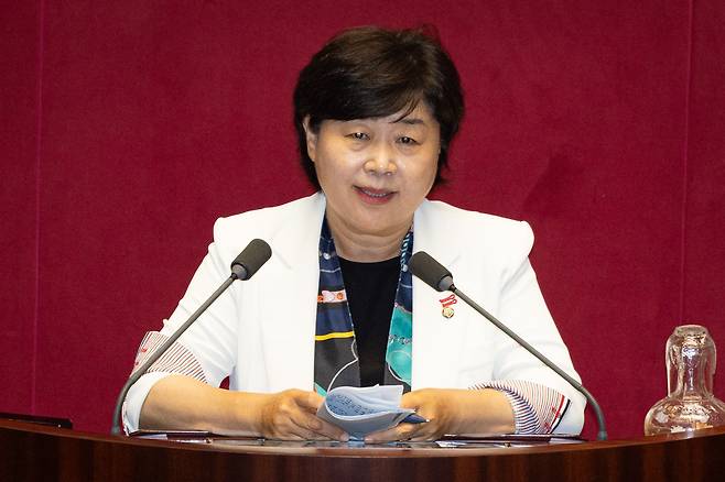 제22대 국회 후반기 서영교 법제사법위원장이 30일 서울 여의도 국회에서 열린 제436회 국회(임시회) 제4차 본회의에서 당선인사를 하고 있다./뉴스1