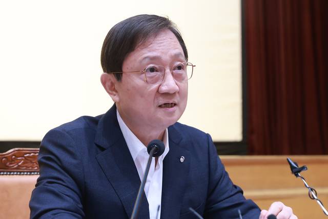 이찬진 금융감독원장이 지난달 서울 여의도 금감원 본원에서 열린 월례 기자간담회에서 발언하고 있다. [금융감독원 제공]